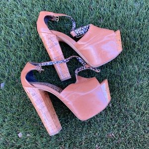 Jessica Simpson platform heels